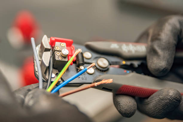 Best Electrical Repair Services  in Oakland, TN
